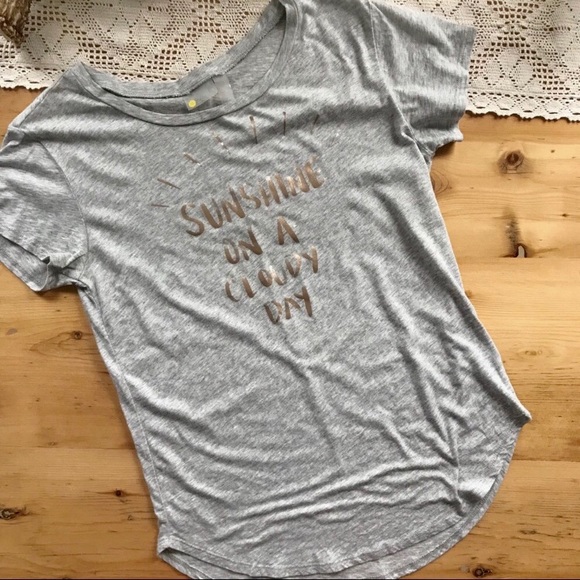 Zella Tops - Zella S Sunshine on a Cloudy Day silver and gray T